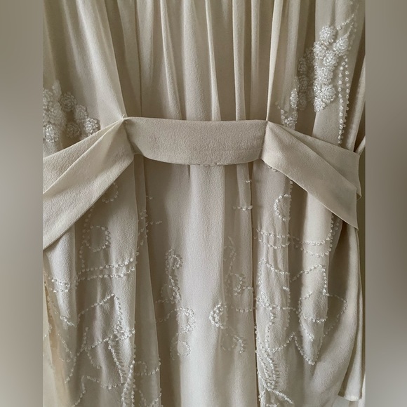 Max Mara silk blouse with embellishments - Picture 3 of 8